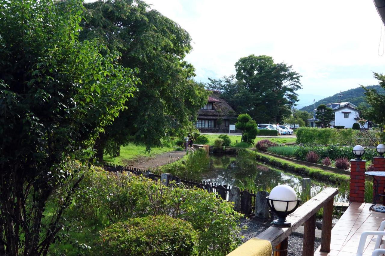 Lake Oshino Exterior foto