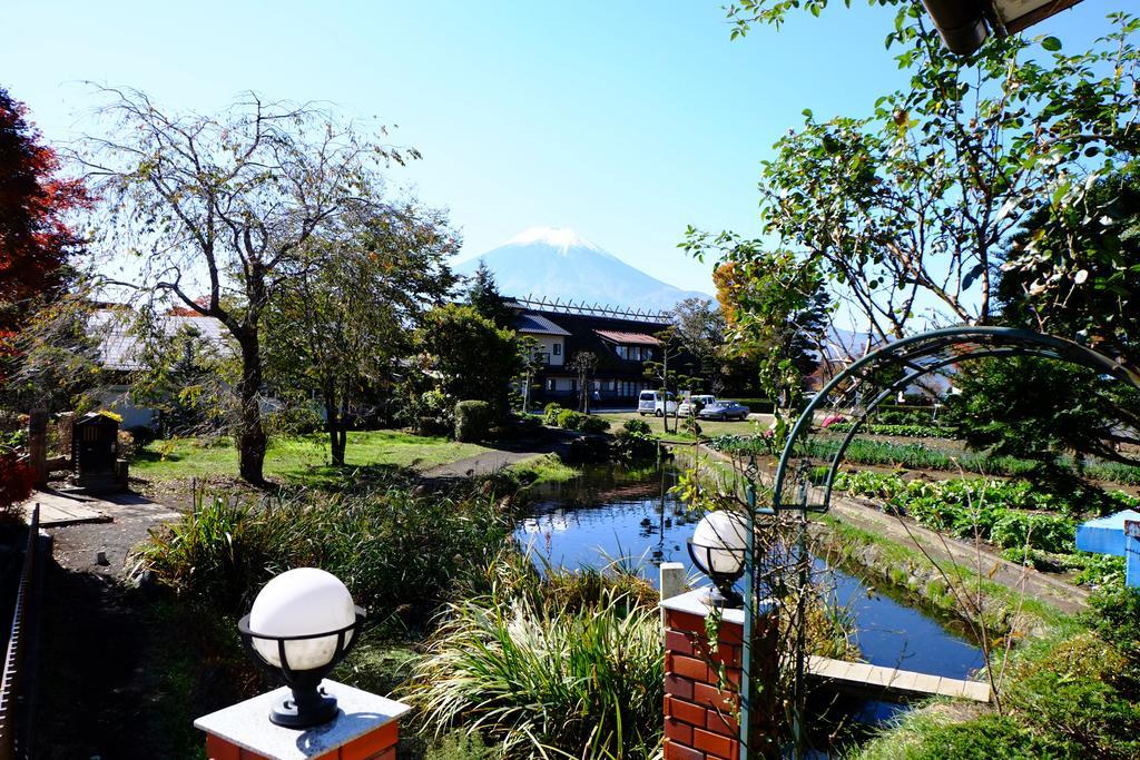 Lake Oshino Exterior foto